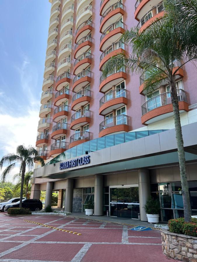 Flat Com Vista Panoramica -15- Na Barra Da Tijuca - Estacionamento Gratuito - Frigobar - Ar Condicionado - Piscina - Academia - Balsa Para Praia Gratis - Varanda - Vista Parcial Mar E Lagoa Rio de Janeiro Bagian luar foto