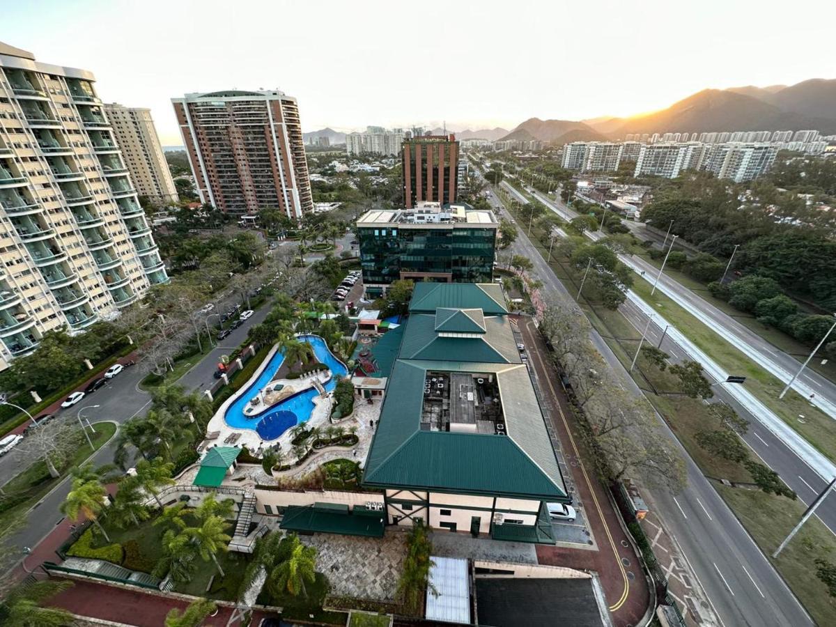 Flat Com Vista Panoramica -15- Na Barra Da Tijuca - Estacionamento Gratuito - Frigobar - Ar Condicionado - Piscina - Academia - Balsa Para Praia Gratis - Varanda - Vista Parcial Mar E Lagoa Rio de Janeiro Bagian luar foto