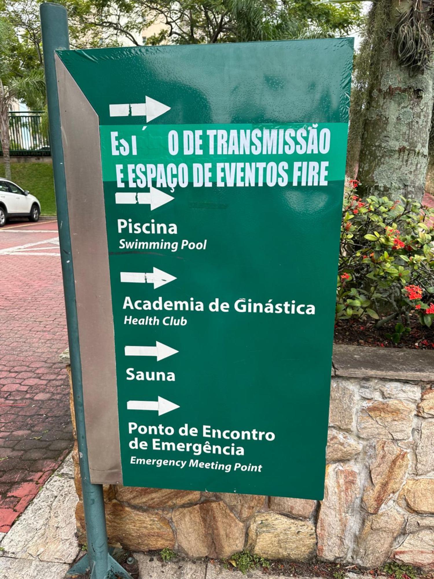 Flat Com Vista Panoramica -15- Na Barra Da Tijuca - Estacionamento Gratuito - Frigobar - Ar Condicionado - Piscina - Academia - Balsa Para Praia Gratis - Varanda - Vista Parcial Mar E Lagoa Rio de Janeiro Bagian luar foto