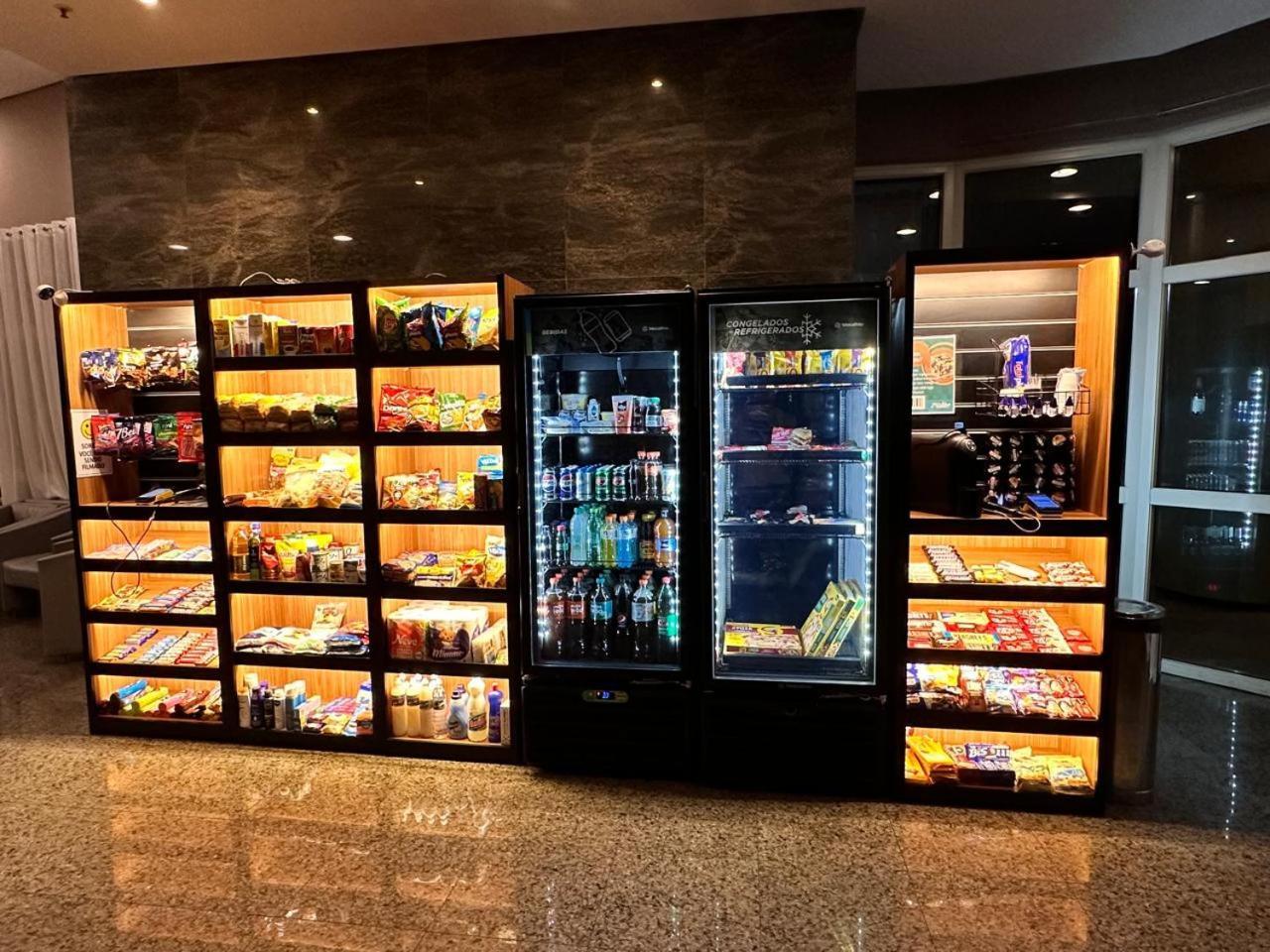 Flat Com Vista Panoramica -15- Na Barra Da Tijuca - Estacionamento Gratuito - Frigobar - Ar Condicionado - Piscina - Academia - Balsa Para Praia Gratis - Varanda - Vista Parcial Mar E Lagoa Rio de Janeiro Bagian luar foto